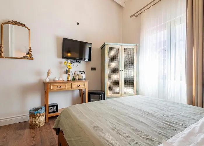 Mediha Hanım Konağı Alaçatı