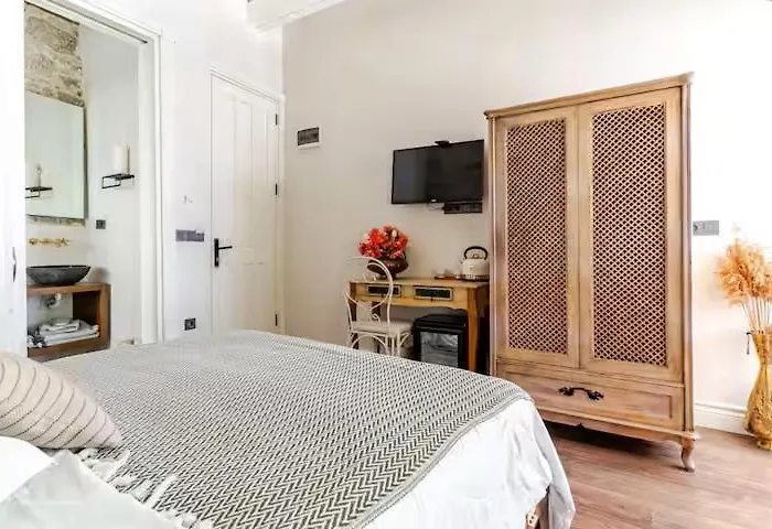 Mediha Hanım Konağı Alaçatı