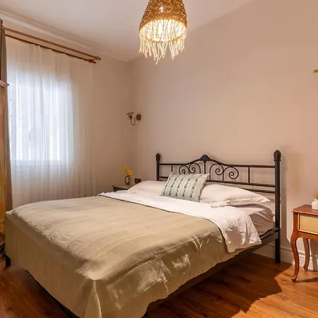 Mediha Hanim Konagi Alacati Homestay Cesme