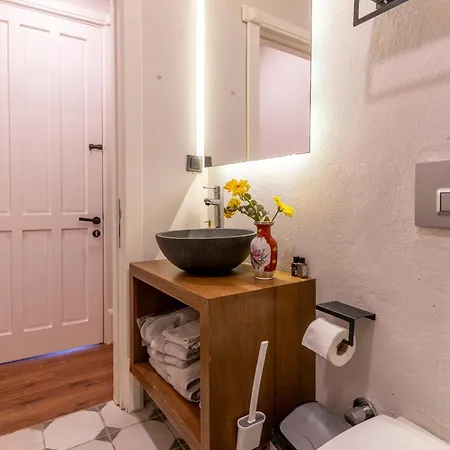 Mediha Hanım Konağı Alaçatı