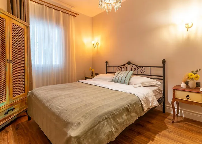 Mediha Hanim Konagi Alacati *